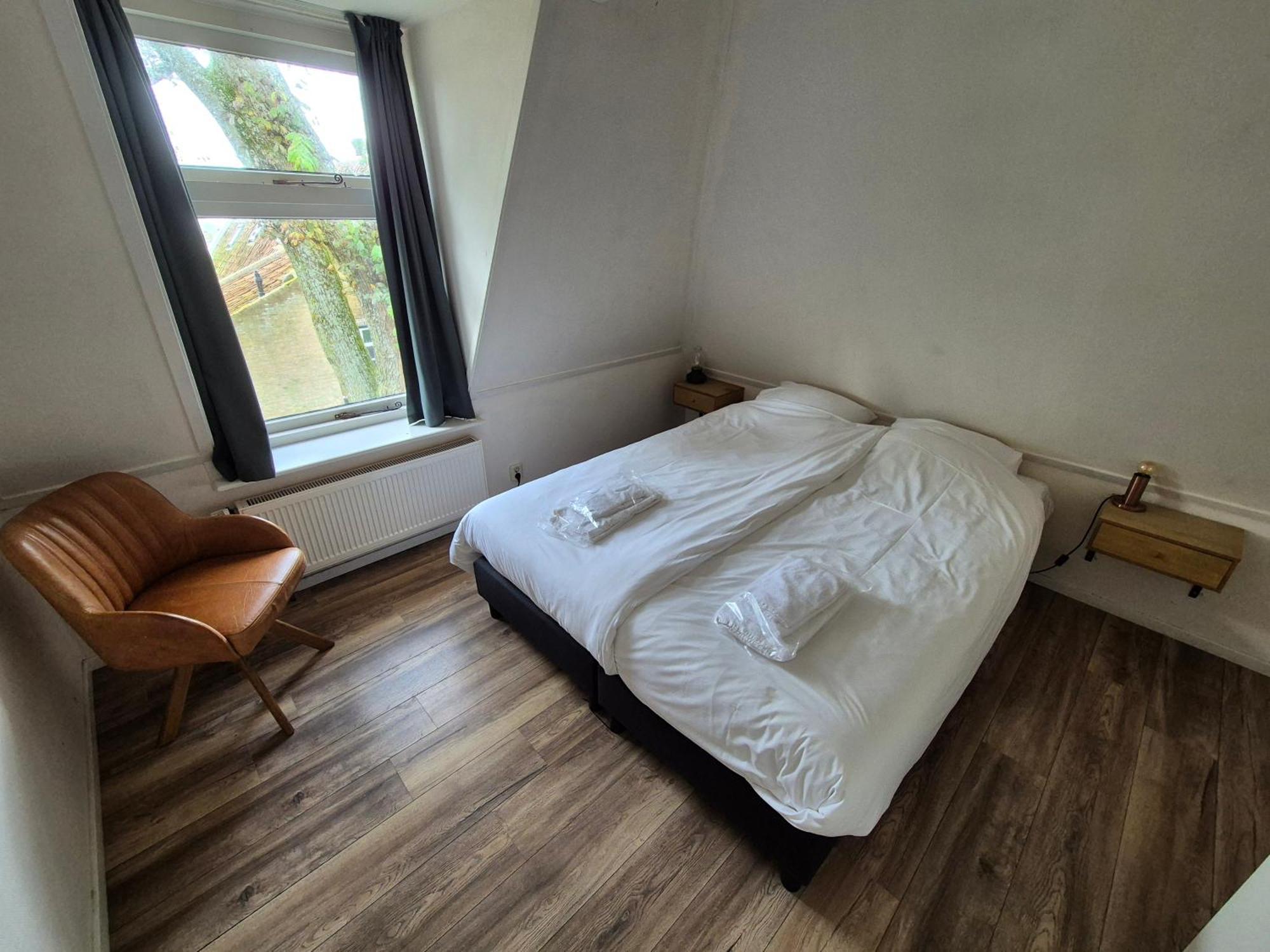 De Welvaart - Logement Hollum  Δωμάτιο φωτογραφία